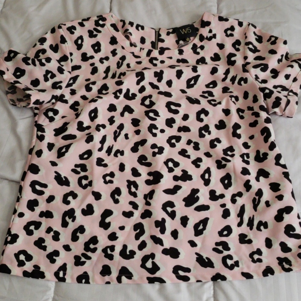 Short sleeve blouse